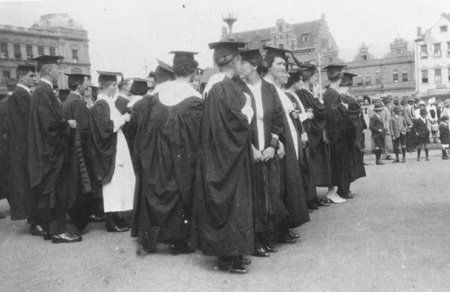 حفل التخرج عام 1922
