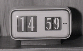 ساعة سيفرا 5 الرقمية القابلة للطي (1957)