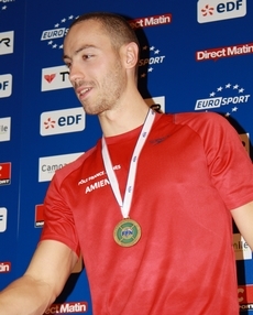 جيريمي سترافيوس، عضو نادي Amiens Métropole Natation [الاب].