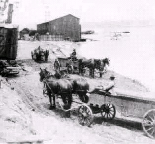 بناء منحدر الطائرات المائية عام 1918