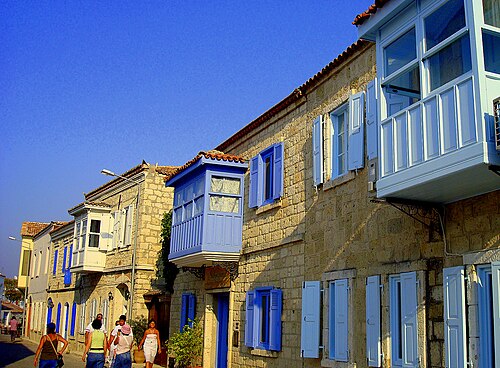 العمارة النموذجية في ألاتشاتي