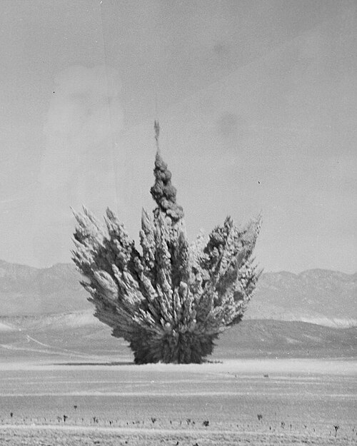 إبريق الشاي - ESS، 1 كيلوطن
