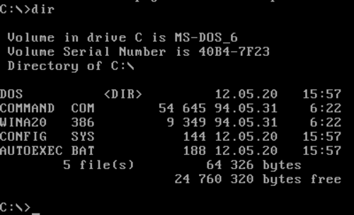 في عام 1981، قدمت مايكروسوفت نظام التشغيل MS-DOS، والذي أصبح نظام التشغيل الأكثر استخدامًا في العالم في الثمانينيات والنصف الأول من التسعينيات.