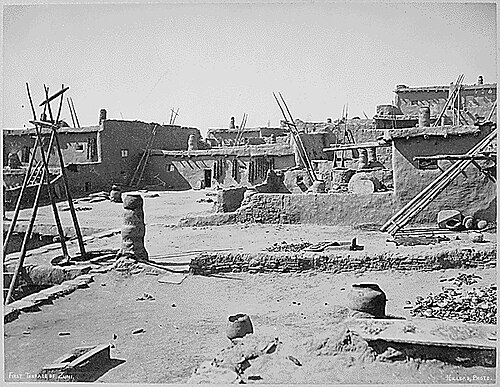 محكمة زوني بويبلو الوسطى، عام 1879