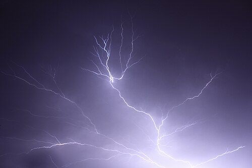 برق من سحابة إلى سحابة، ألبوري، أستراليا