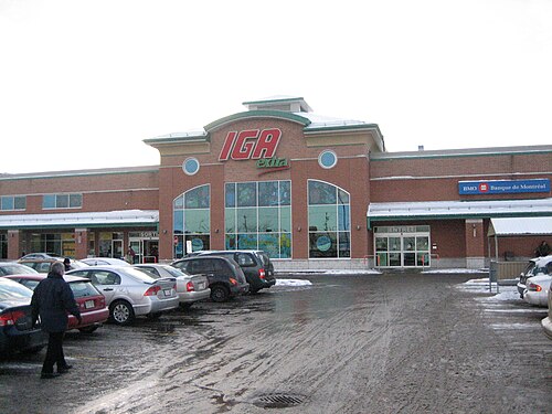 متجر IGA Extra Langelier في مونتريال، كيبيك، في ديسمبر 2006.
