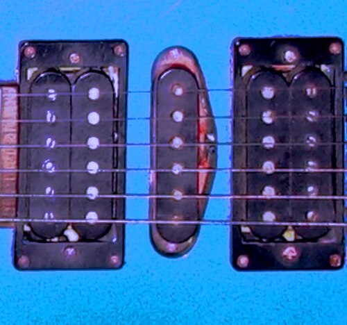HSH (Ibanez RG، Ibanez S، وغيرها من السترات الفائقة)