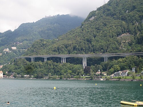 Viaduc autoroutier de Chillon على N9