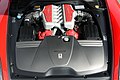 محرك F140 C V12 يقع خلف المحور الأمامي لسيارة فيراري 599.