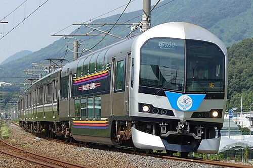 سفينة ركاب بحرية من سلسلة JR Shikoku 5100