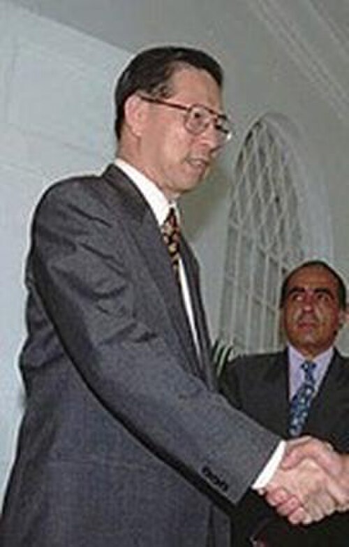 كان أونغ تينغ تشيونغ الرئيس الخامس لجمهورية سنغافورة.