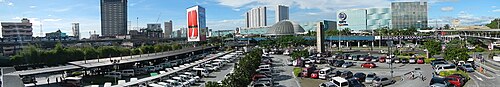 صورة بانورامية لمركز إس إم نورث إدسا التجاري في عام 2013