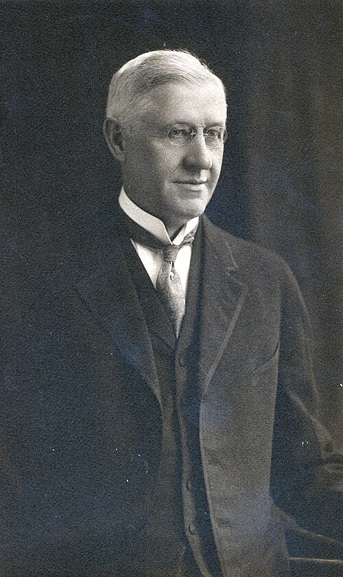 جوزيف دبليو مون (1915)