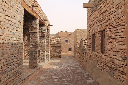 شارع في تيشيت