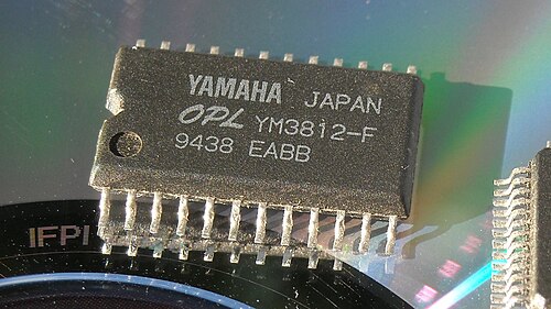ياماها YM3812-F SMD (شريحة OPL2 مثبتة على السطح)