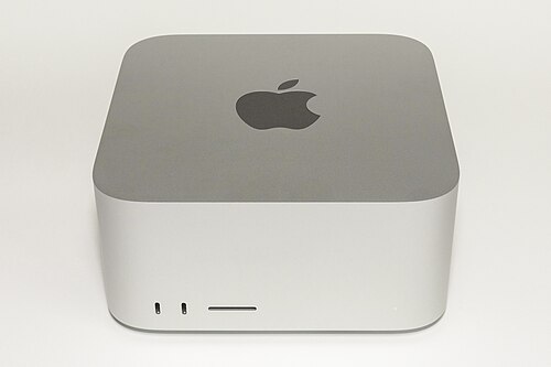 تم إطلاق برنامج Mac Studio في 18 مارس 2022