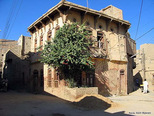العمارة القديمة لمدينة شيكاربور
