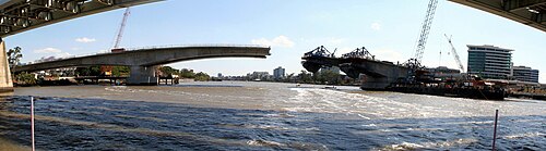 جسر غو بين قيد الإنشاء، 17 أكتوبر 2009