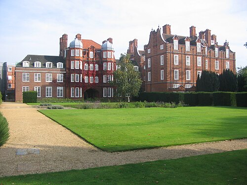 A view of Pfeiffer Arch and the Old Hall building
