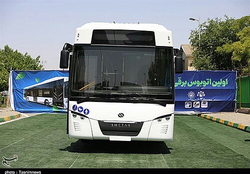 حافلة كهربائية من مشهد تحمل اسم شتاب