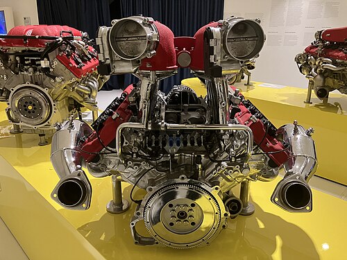 F136E في متحف كازا إنزو فيراري