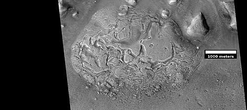 Wide view of brain terrain being formed, as seen by HiRISE under HiWish program