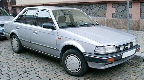 مازدا 323 1986–1995