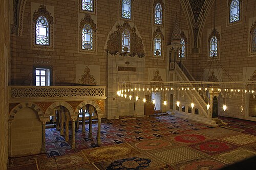 منظر داخلي للمسجد من الشرفة