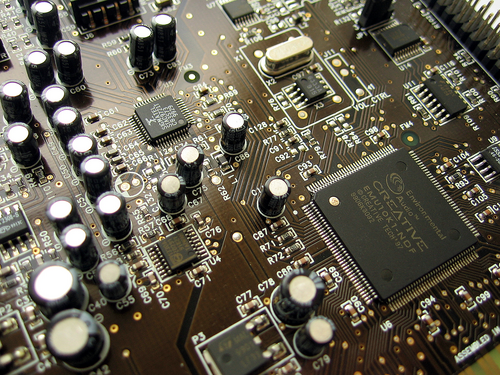 بطاقة الصوت Creative Sound Blaster Live! 1024، عرض ثلاثي الأبعاد مع الرقائق
