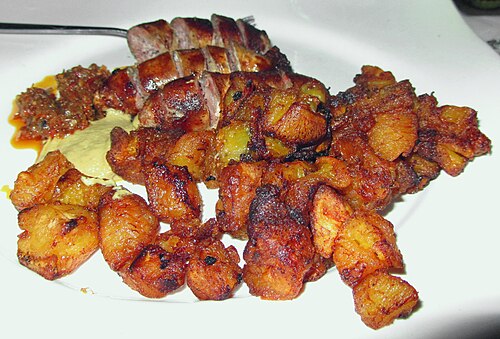 سجق وألوكو (موز الجنة)، أبيدجان (ساحل العاج)