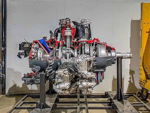 الطائرة R-3350 معروضة في متحف الطيران، قاعدة روبينز الجوية