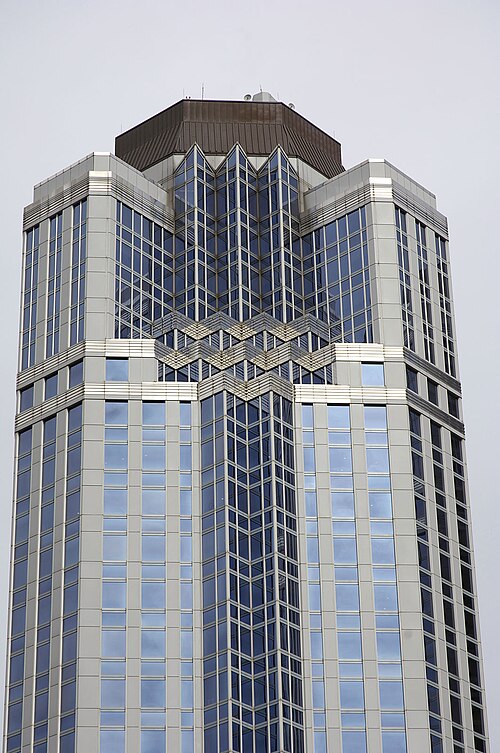 برج تركيا إيش بانكاسي 1 (1995–2000) في ليفنت، إسطنبول