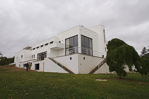 فيلا بول بواريه من تصميم روبرت ماليت ستيفنز (1921-1925)