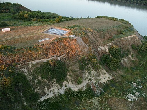 Százhalombatta-Földvár hillfort، حضارة فاتيا، المجر، 2000-1400 ق.م.