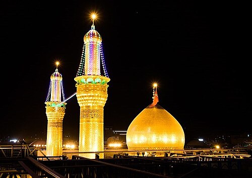 ضريح ومزار الإمام الحسين في كربلاء.