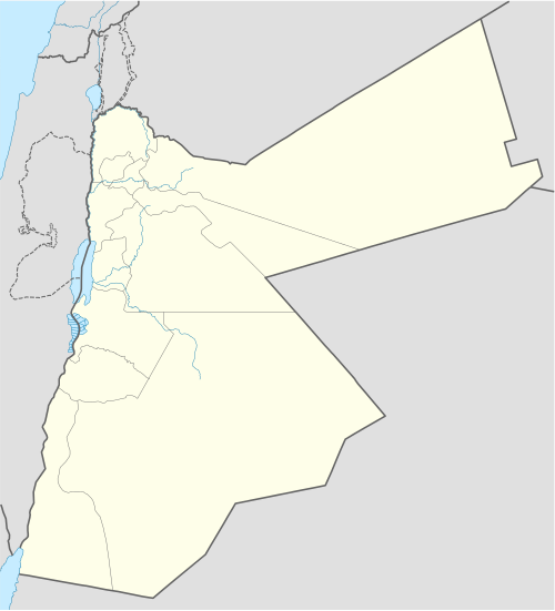 تقع قلاع الصحراء في الأردن