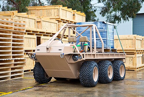 نموذج أولي لمنصة التنقل لجميع التضاريس Supacat (ATMP) Mk4.