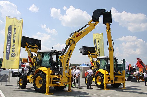 حفارات نيو هولاند ذات المحراث الخلفي B 110B.