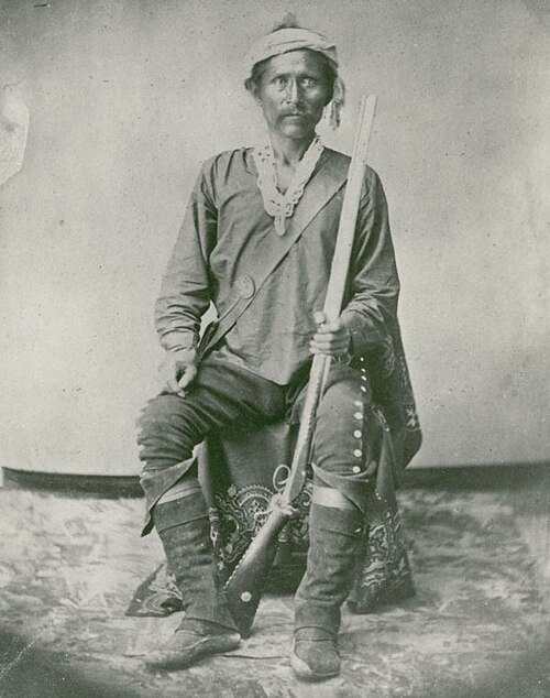 "رجل يحمل بندقية"، 1868، الزعيم نافاجو باربونسيتو
