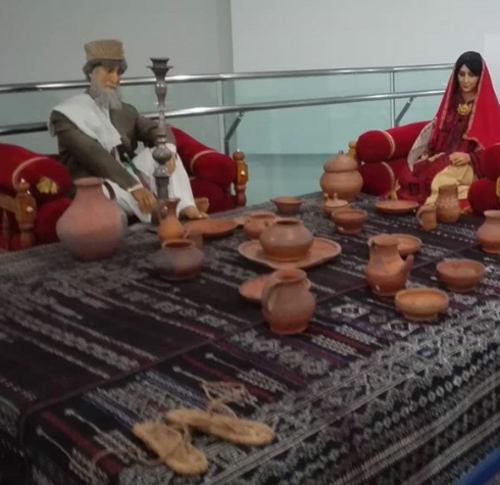 رجال ونساء بلوش، متحف الجنوب الشرقي، زاهدان، إيران