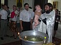 معمودية طفل في الكنيسة الأرثوذكسية الروسية (سانت بطرسبرغ)