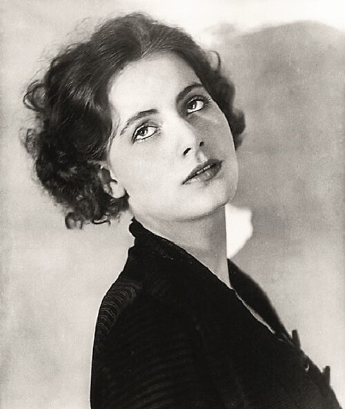 غريتا غاربو، 1925