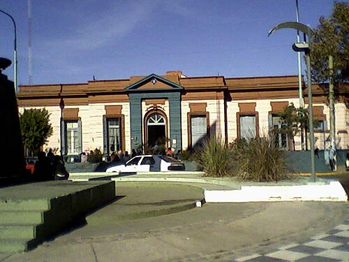 مدرسة دومينغو فاوستينو سارمينتو (بينوا)