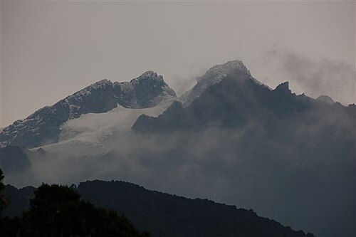 صورة جبل ستانلي.jpg