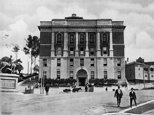 سلم يعقوب إلى يسار قاعة بريسبان التجارية، حوالي عام 1928