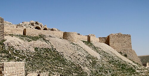 صورة لقلعة مونتريال على تلة