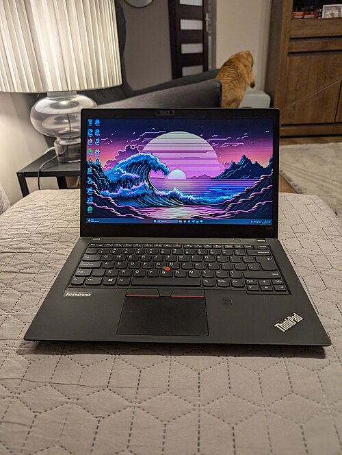 جهاز T480s يعمل بنظام التشغيل Windows 11