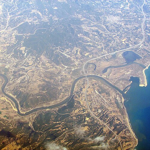 مصب نهر ستروما