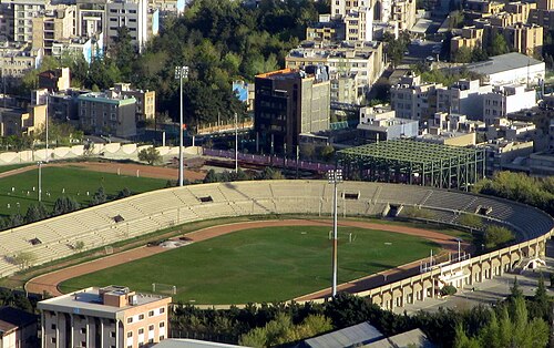 ملعب جامعة طهران