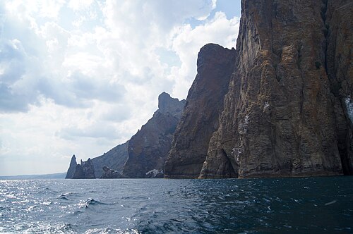منحدرات كاراداغ